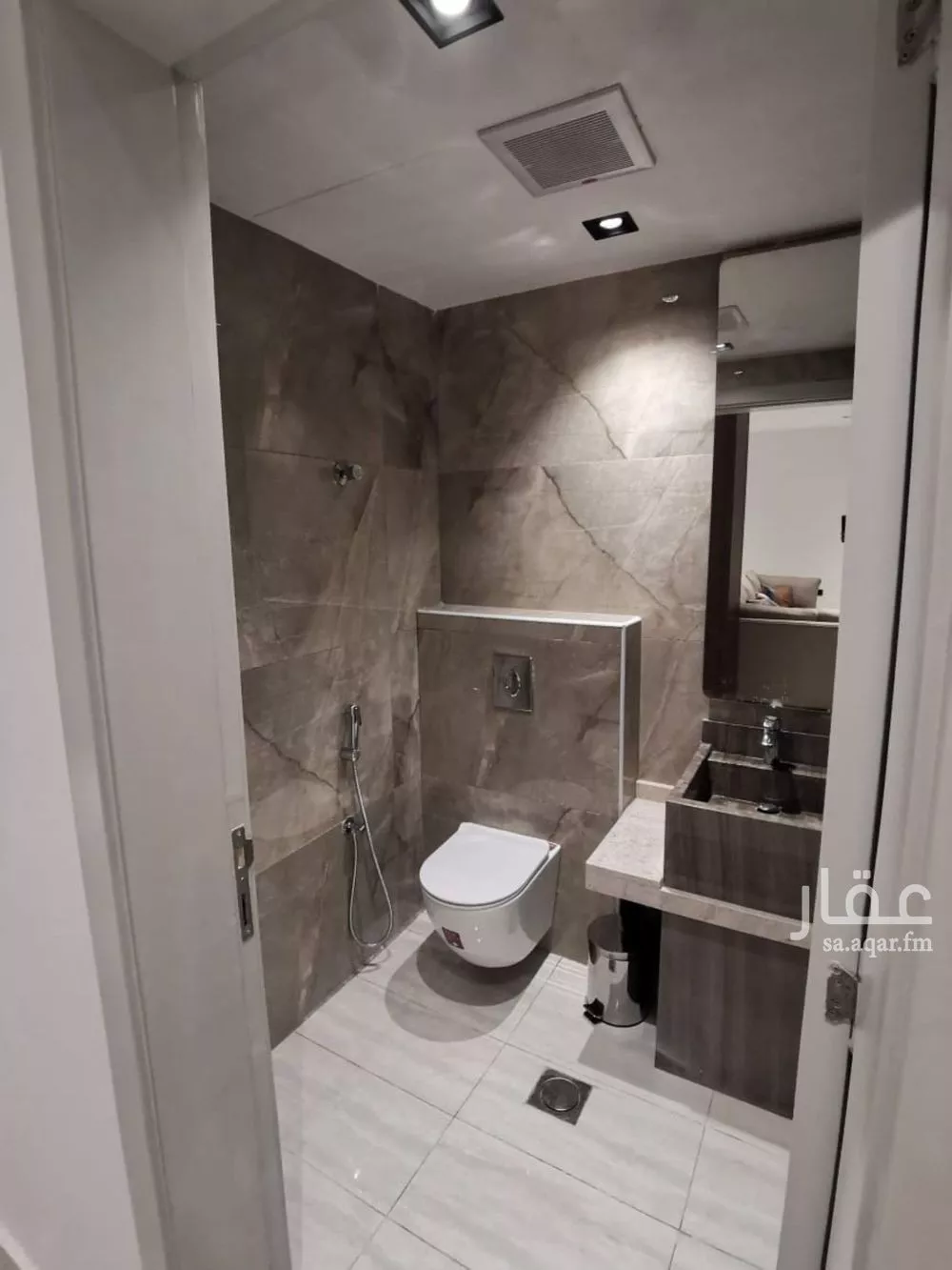 شقة 3 غرف في الياسمين 2