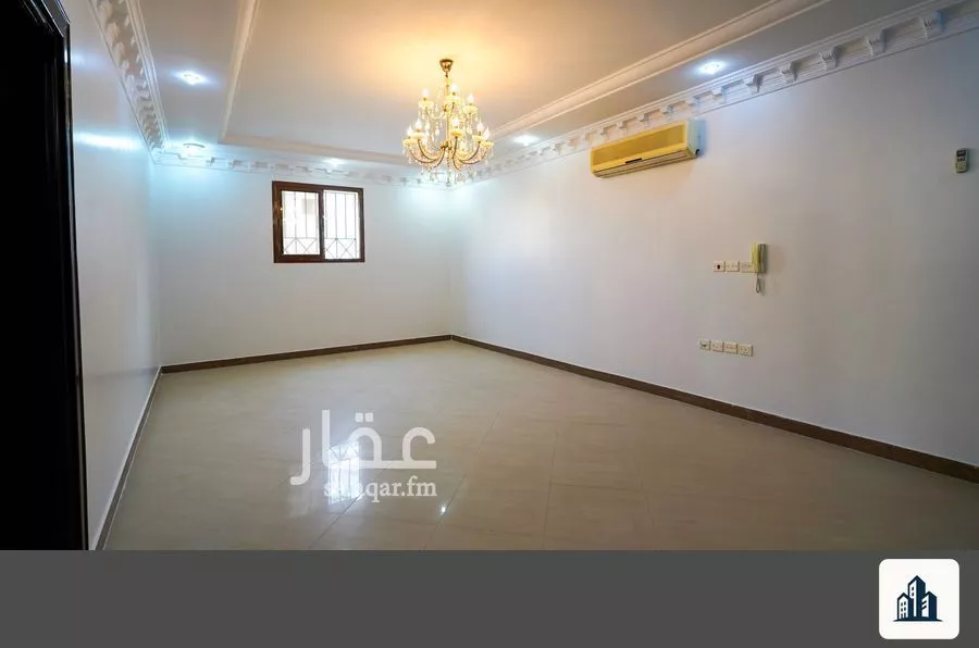 2 bedroom apartment in Al Sahafah 8