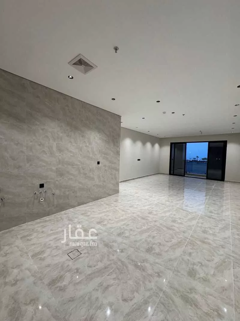 شقة 4 غرف في الفنار 5