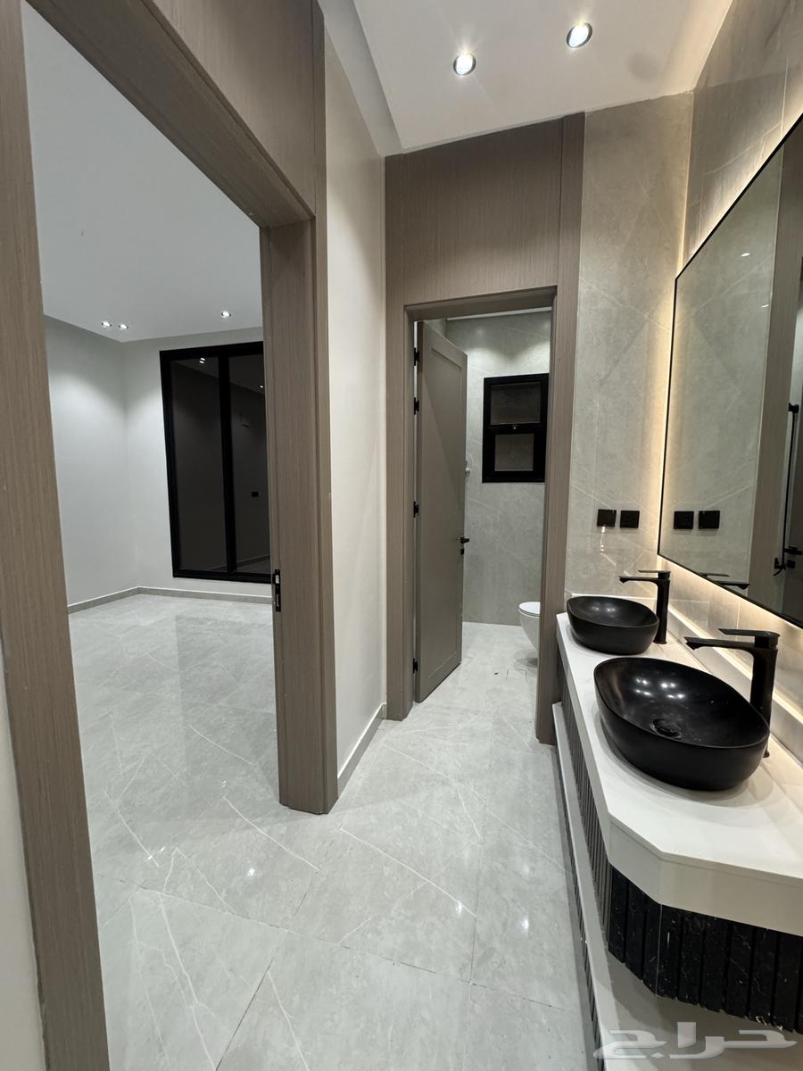 7 bedroom villa in Dahiat King Fahd 12