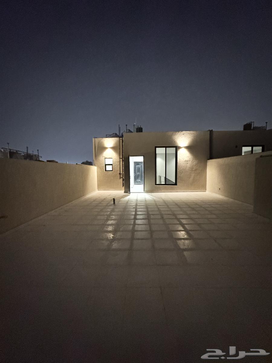 7 bedroom villa in Dahiat King Fahd 31