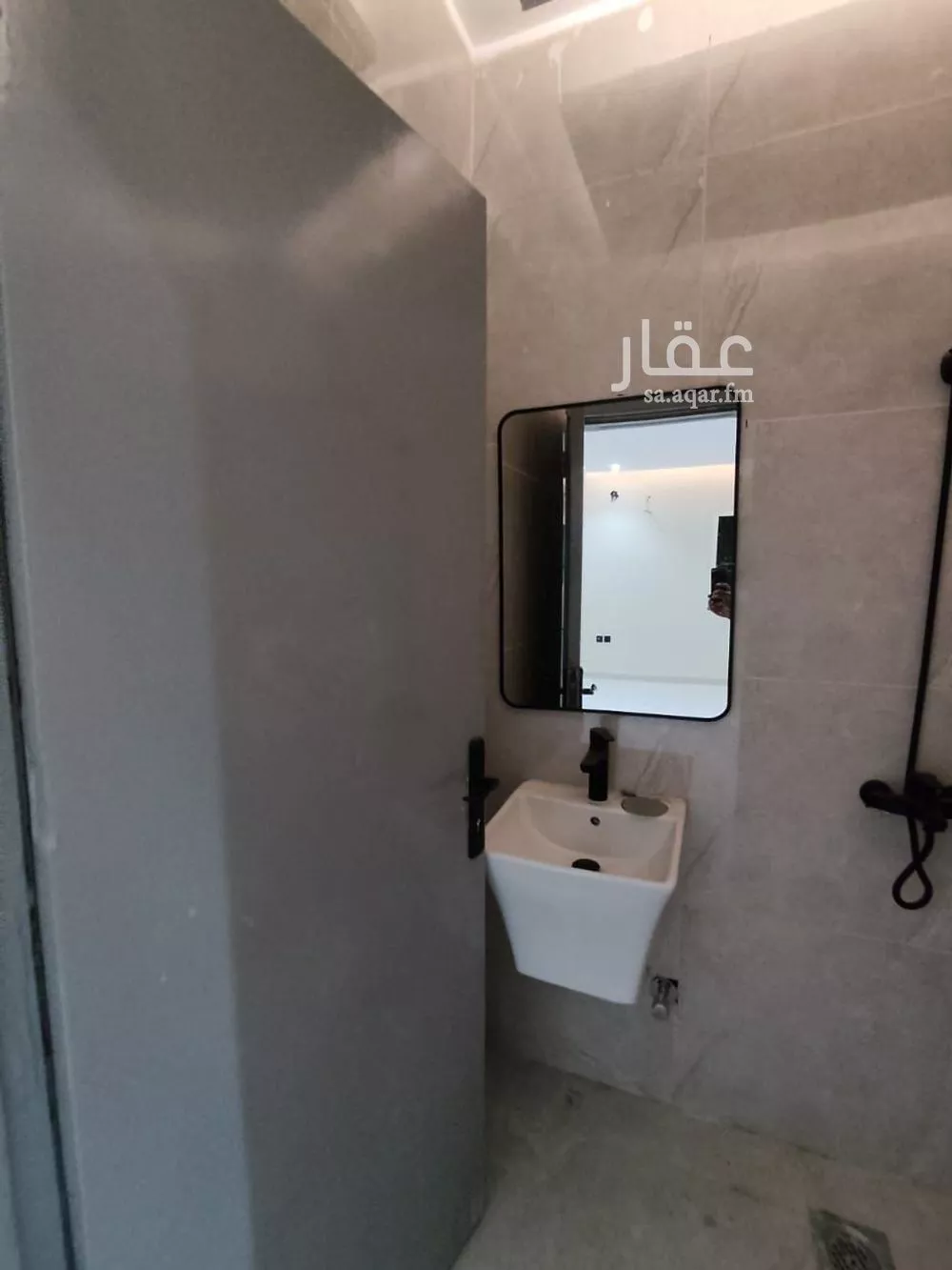 1 bedroom apartment in Al Aqiq 2