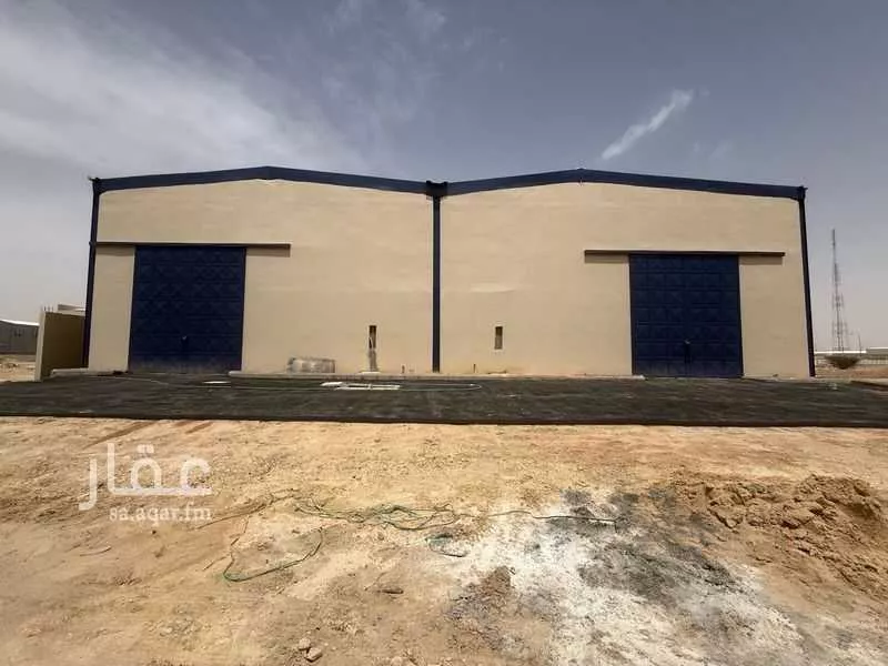 340 sqm warehouse in Al Ghnamiah 1