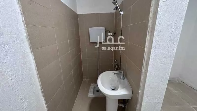 شقة 3 غرف في العارض 4