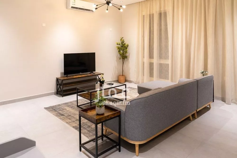 شقة 3 غرف في الملقا 4