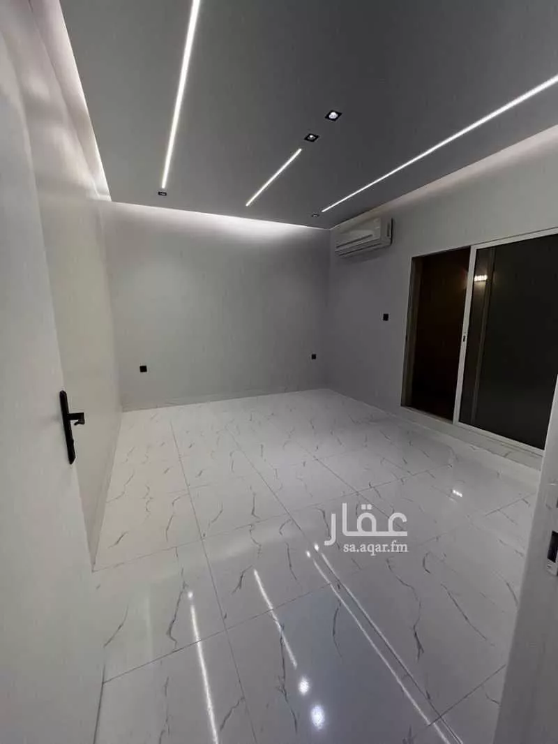 5 bedroom apartment in Al Yarmouk 17