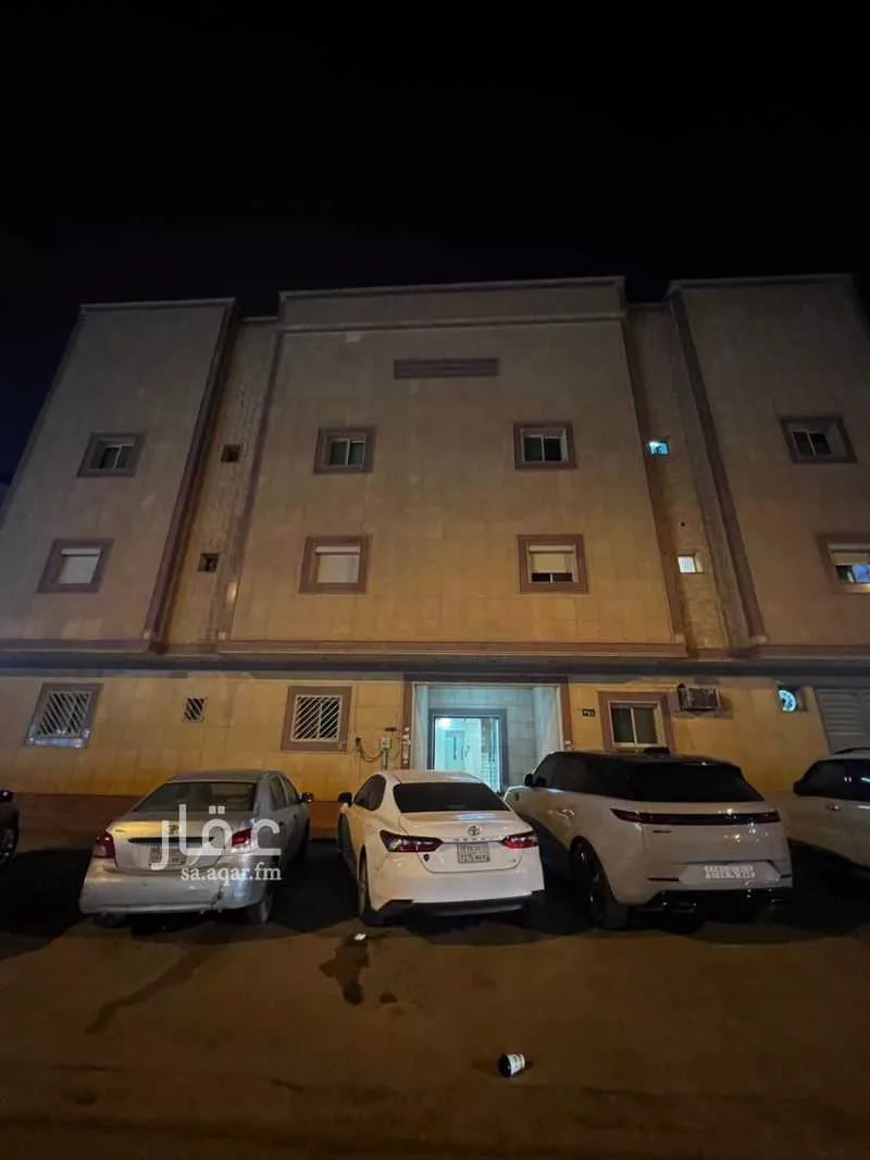 5 bedroom apartment in Al Yarmouk 6