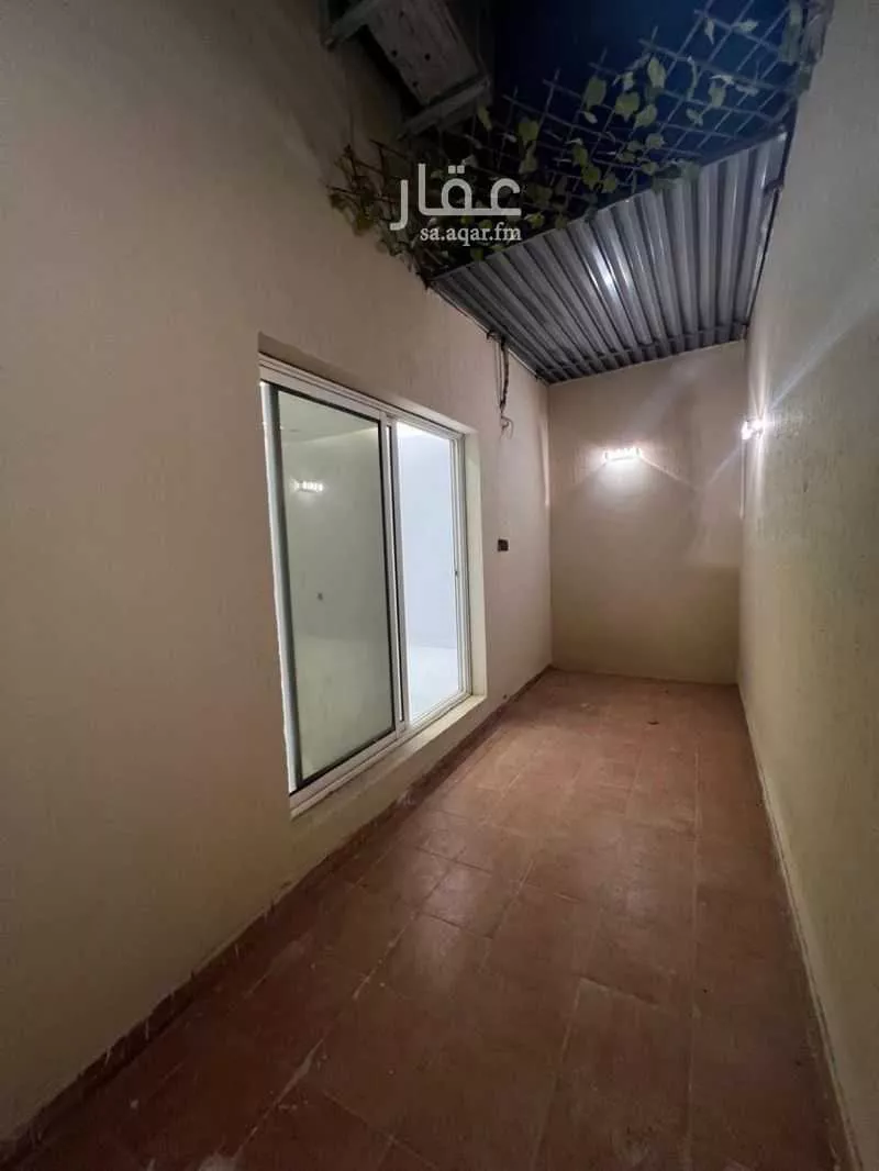 5 bedroom apartment in Al Yarmouk 7