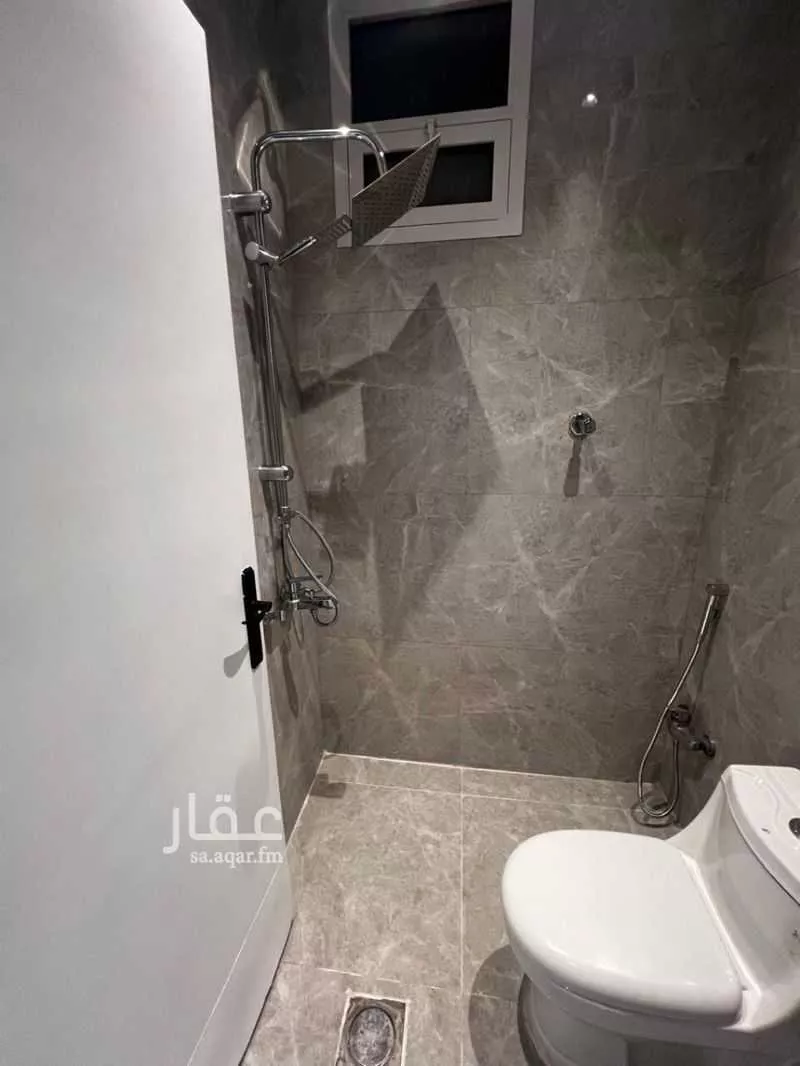 5 bedroom apartment in Al Yarmouk 10