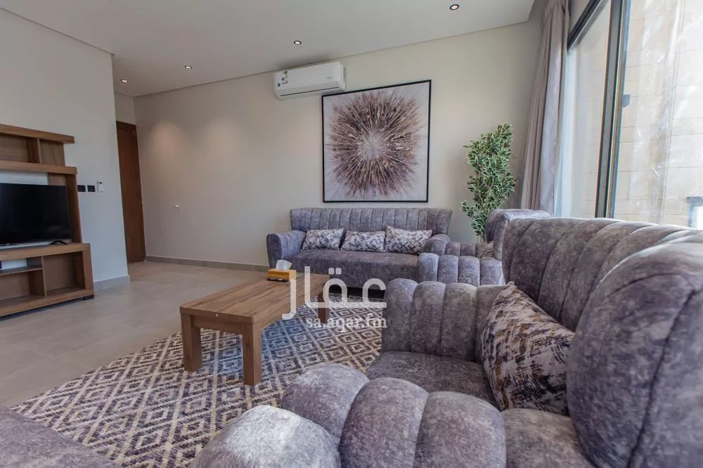 شقة 3 غرف في العارض 3