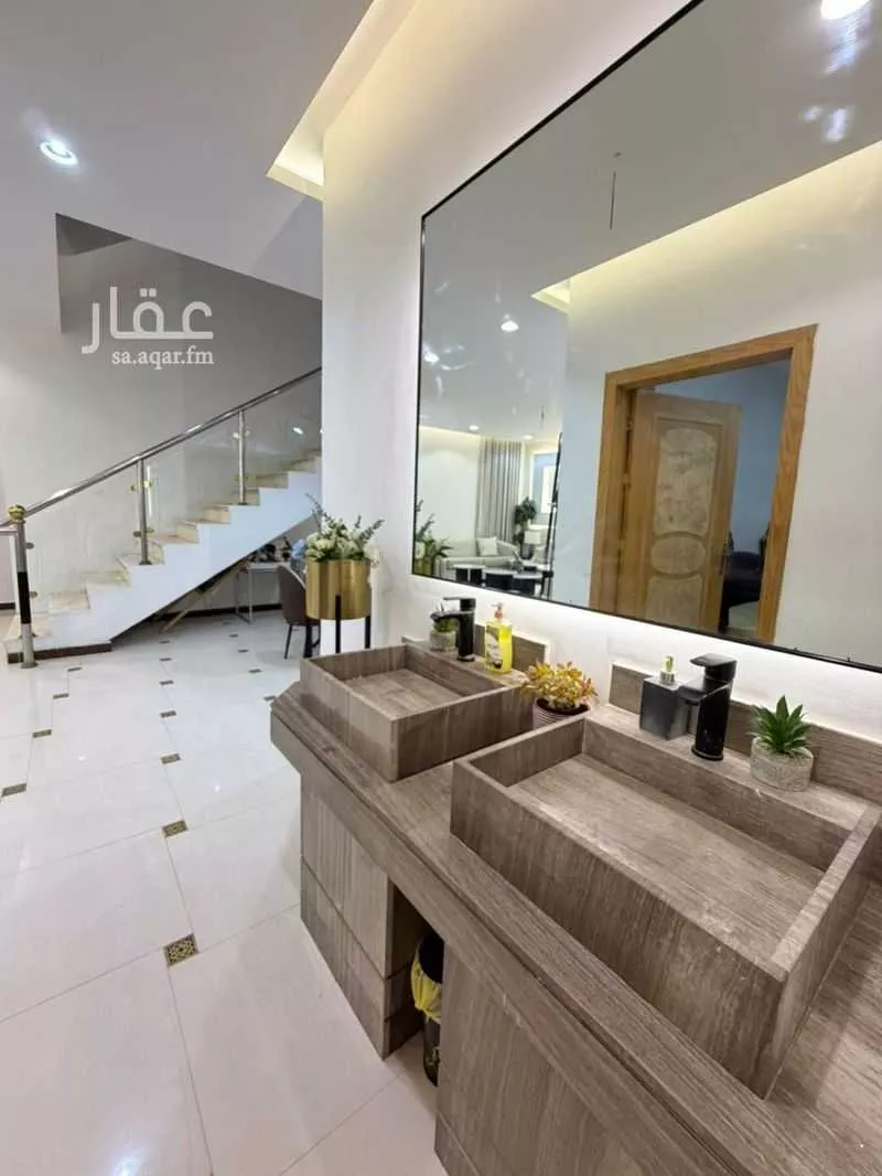 6 bedroom villa in Al Munsiyah 3