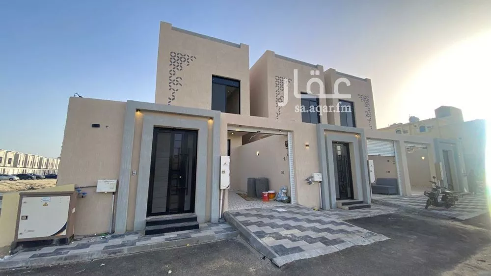 7 bedroom villa in Al Amwaj, Eastern Province 8