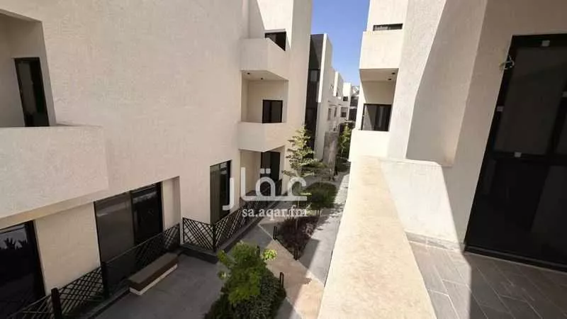 3 bedroom apartment in Al Malqa 9