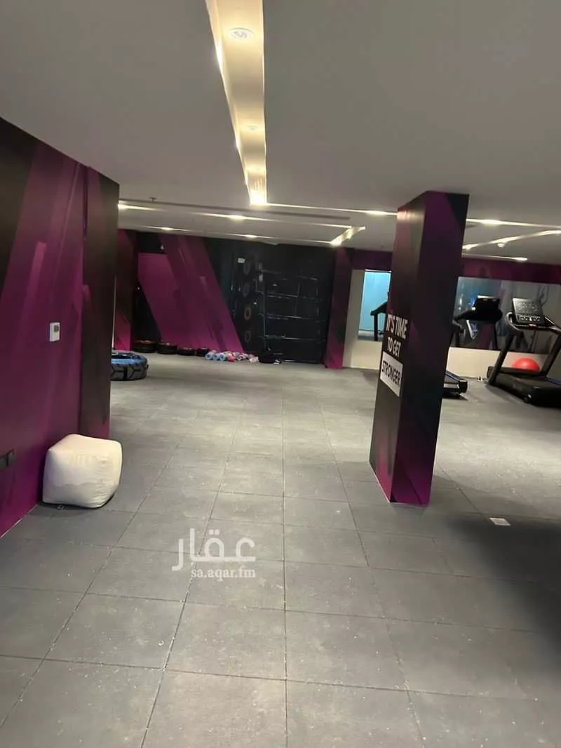 شقة 2 غرف في الملقا 5