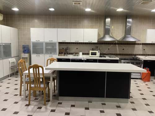 فيلا 7 غرف في الخزامى 3