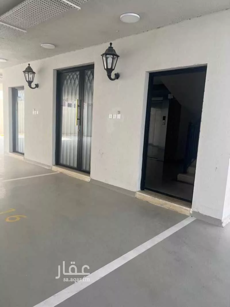 شقة 5 غرف في الحمرا 2