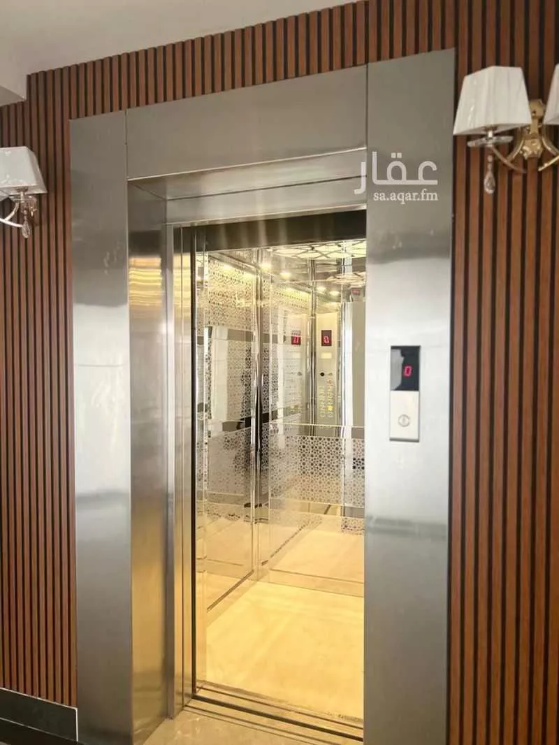 شقة 5 غرف في الحمرا 4