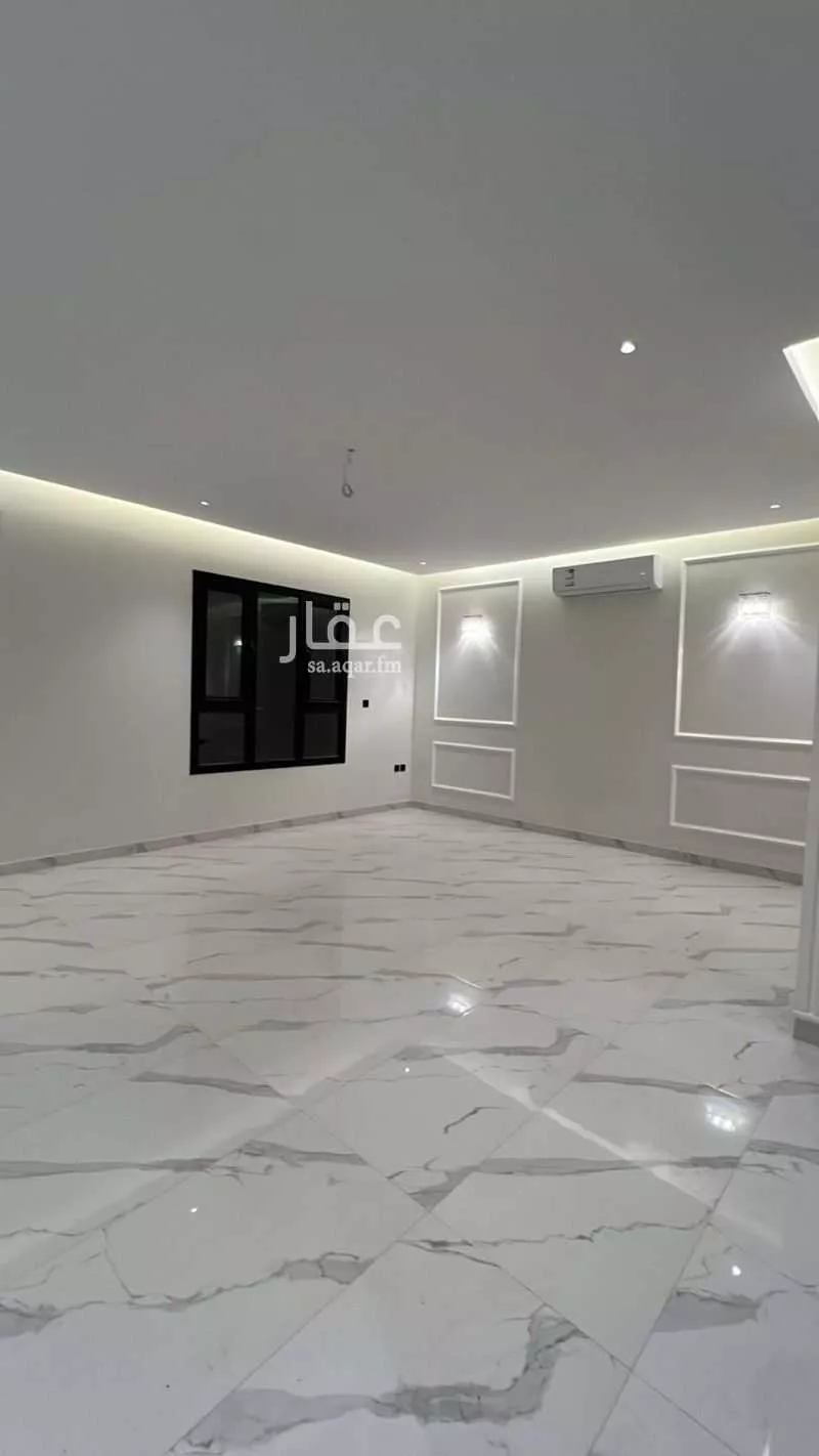 3 bedroom floor in Al Qairawan 4