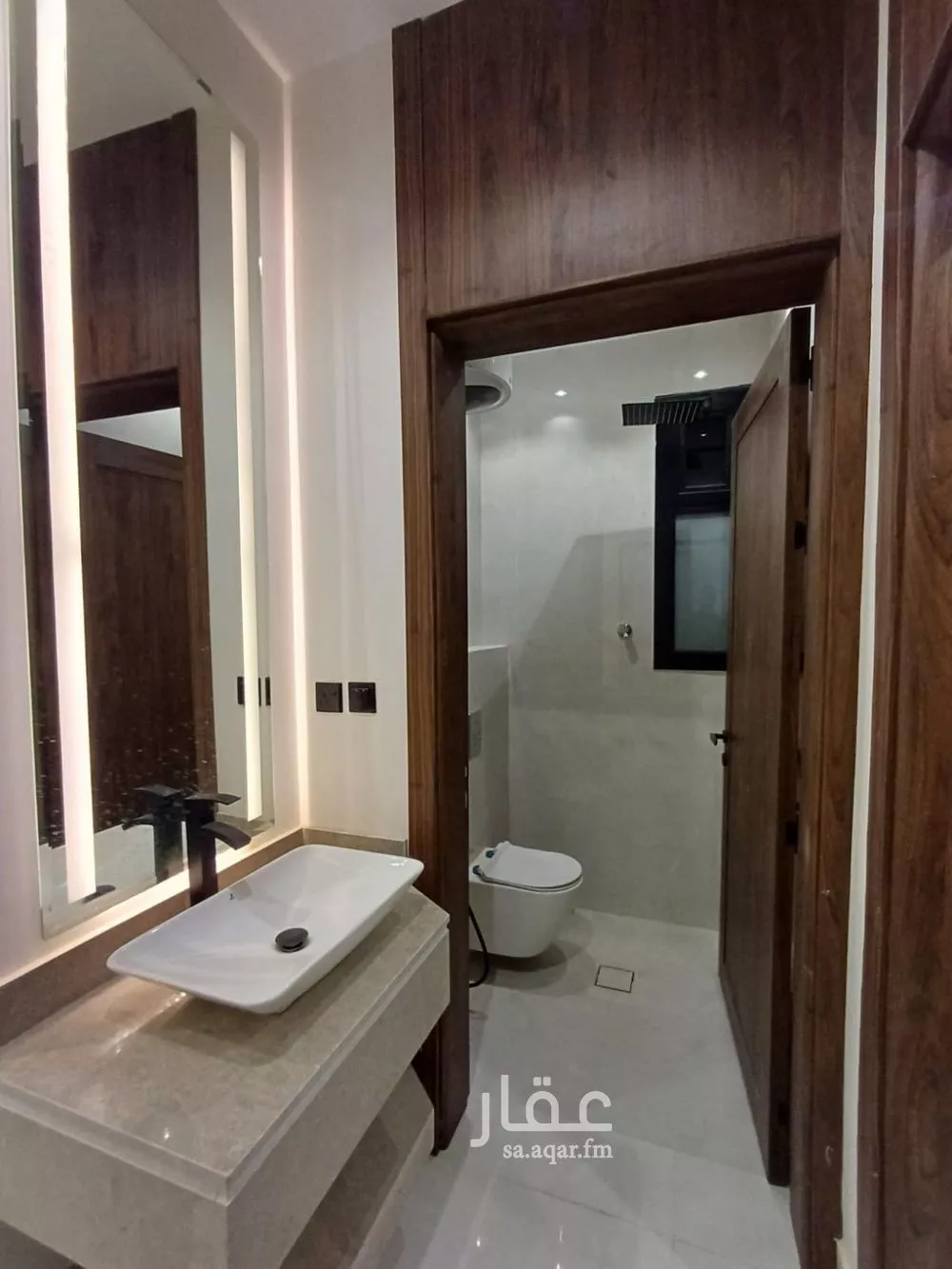 5 bedroom floor in Al Janadriyah 11