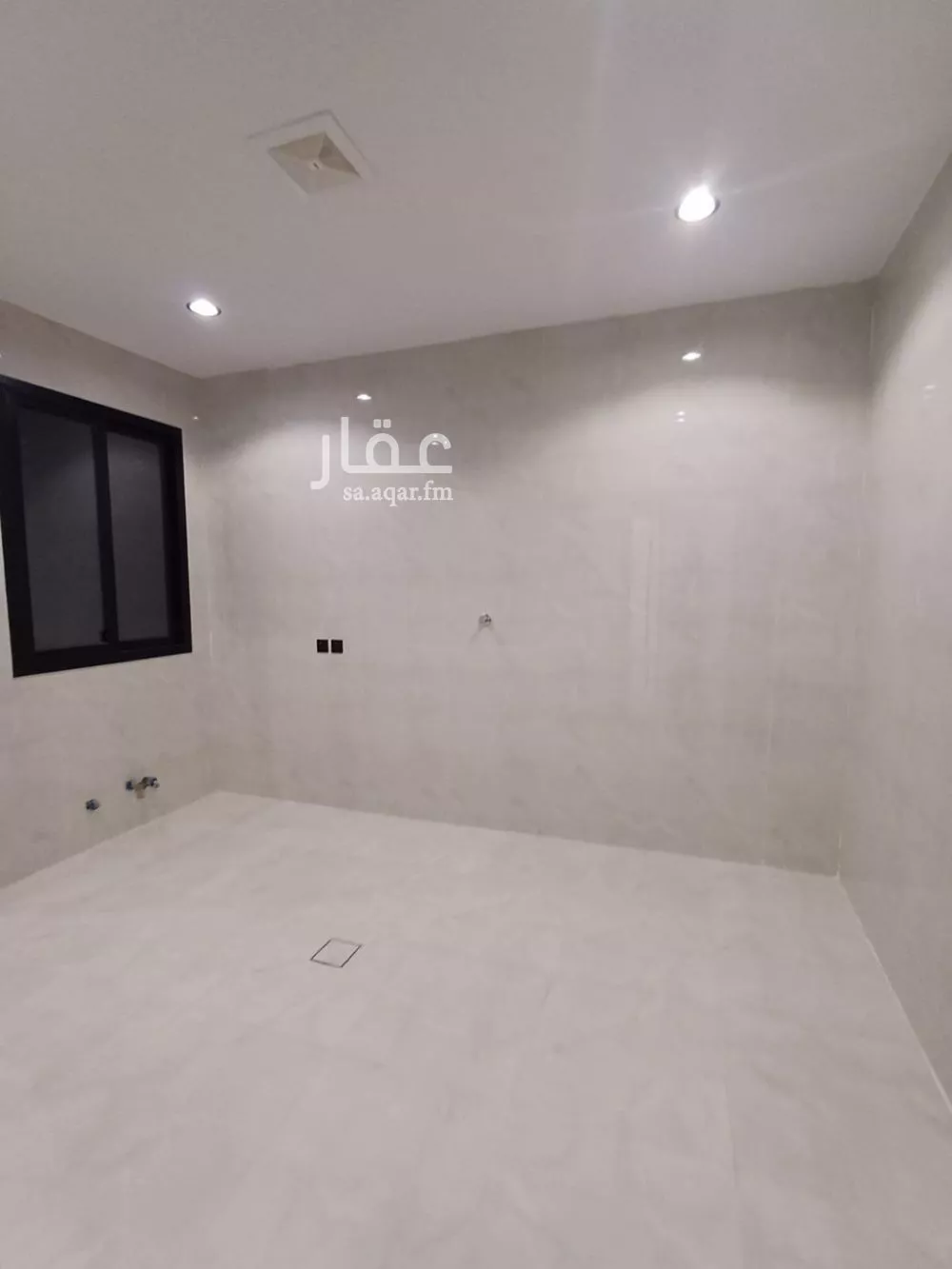 5 bedroom floor in Al Janadriyah 12