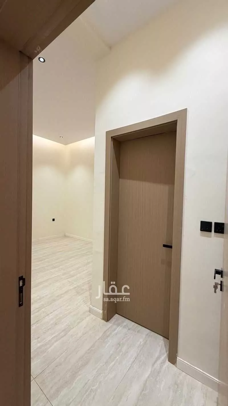 5 bedroom floor in Dahiat Namar 11