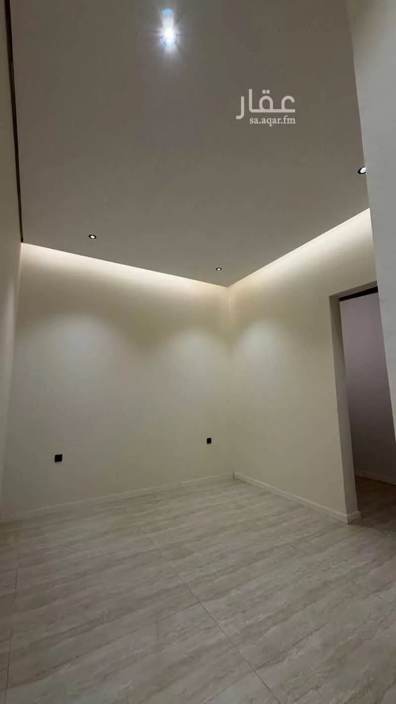 5 bedroom floor in Dahiat Namar 12