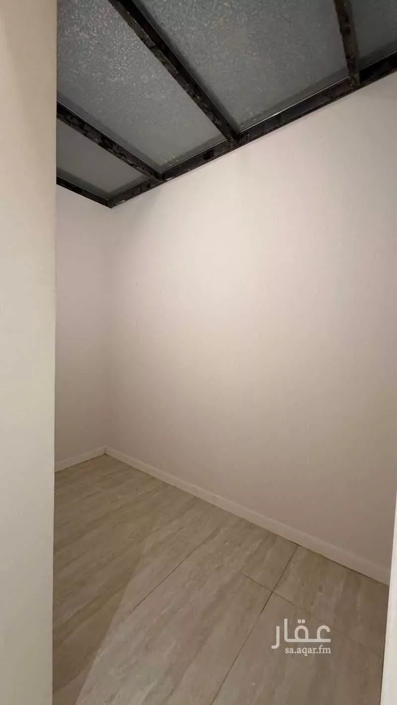 5 bedroom floor in Dahiat Namar 10