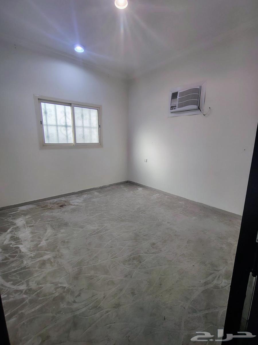 فيلا 5 غرف في المهدية 5