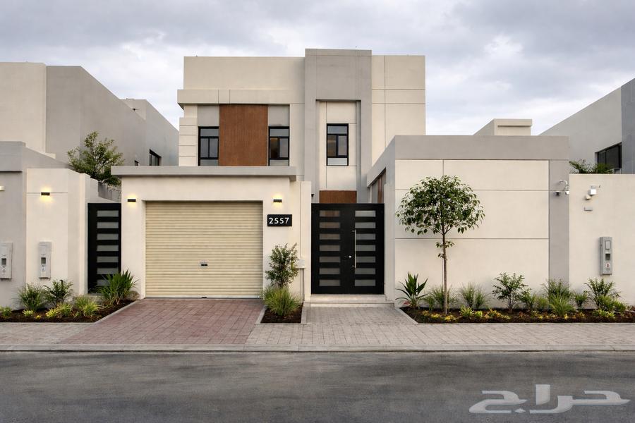 فيلا 4 غرف في الجنادرية 1