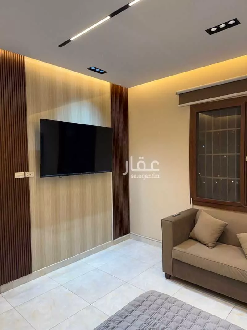 3 bedroom floor in Ar Rafiah 12