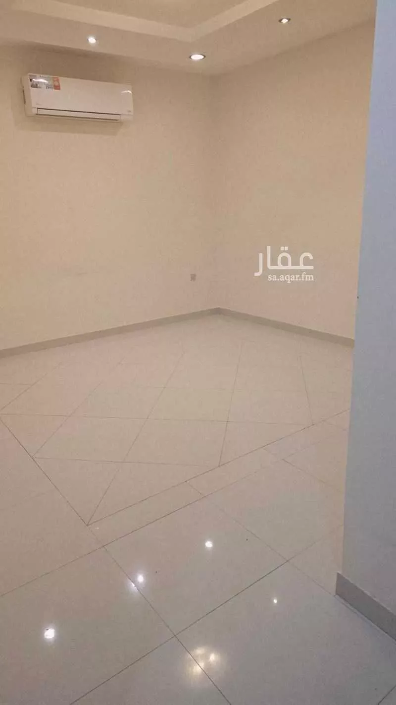 3 bedroom floor in Al Wadi 5