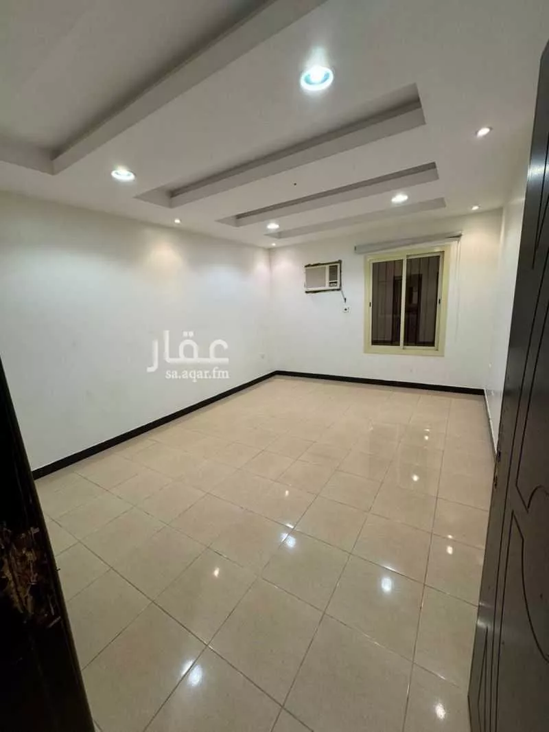 شقة 4 غرف في الروابي 4