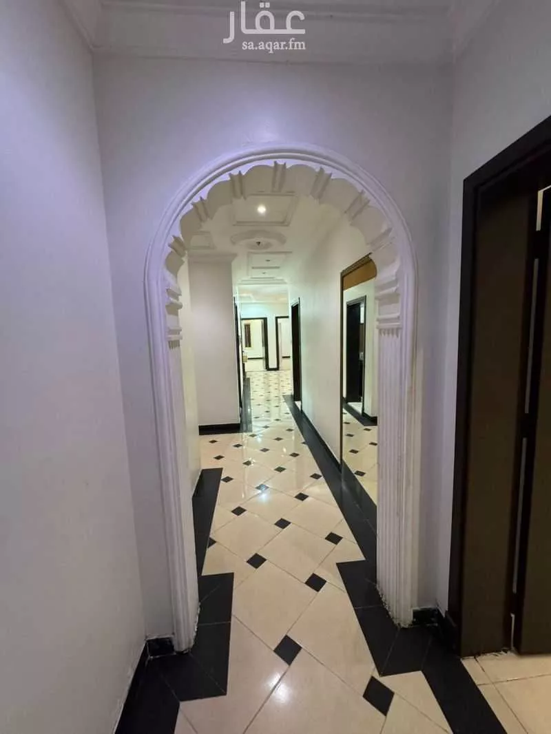 شقة 4 غرف في الروابي 5