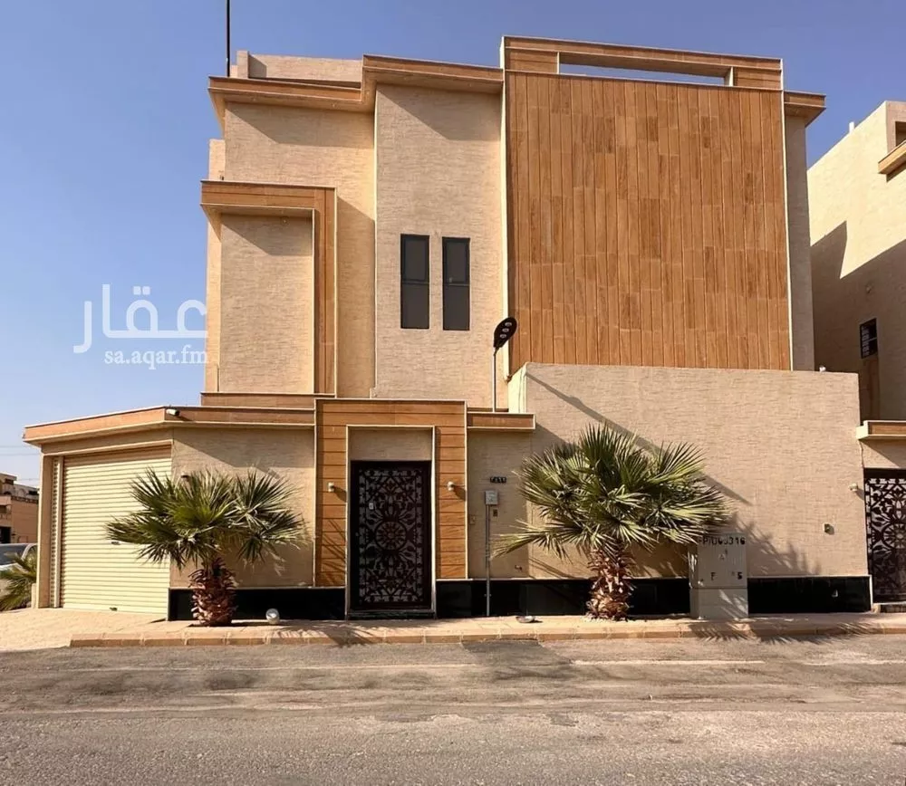 فيلا 7 غرف في بدر 2