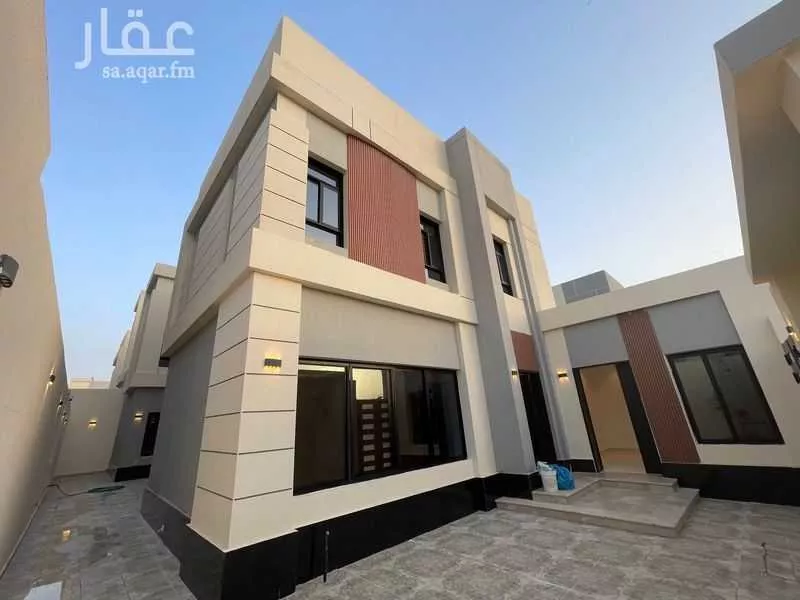 فيلا 4 غرف في الجنادرية 2