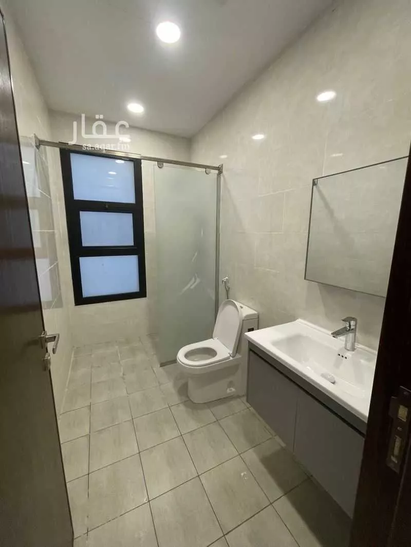 4 bedroom villa in Al Janadriyah 20