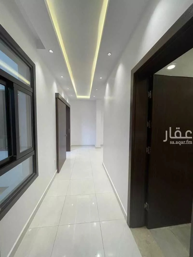 4 bedroom villa in Al Janadriyah 27
