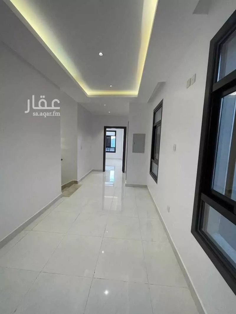 4 bedroom villa in Al Janadriyah 28