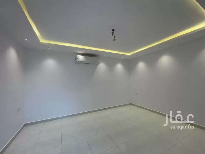 4 bedroom villa in Al Janadriyah 7