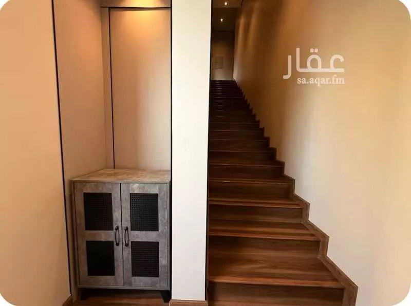 دور 3 غرف في النرجس 13