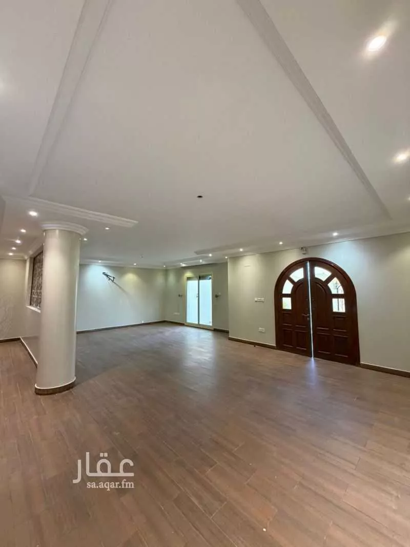 فيلا 9 غرف في البساتين 7