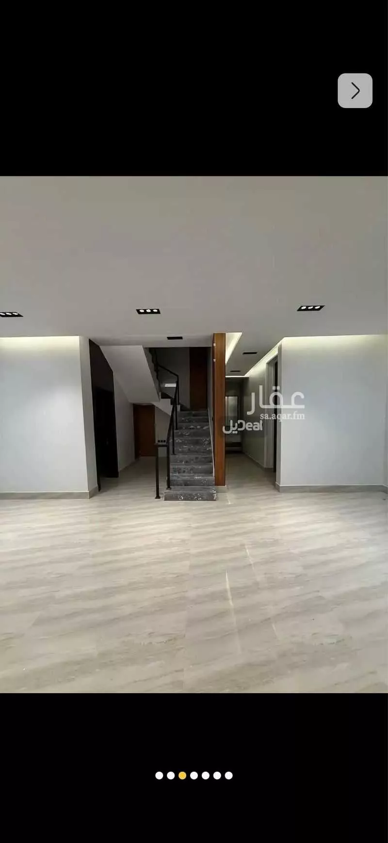 فيلا 5 غرف في الرمال 2