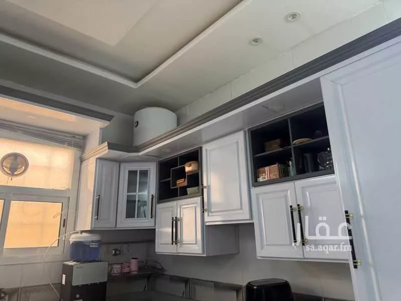 فيلا 6 غرف في بدر 4