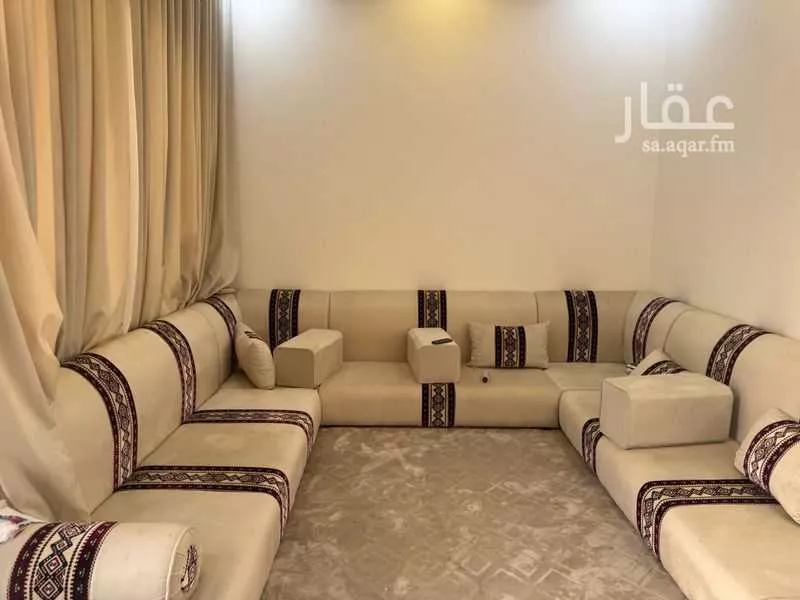 فيلا 7 غرف في بدر 3