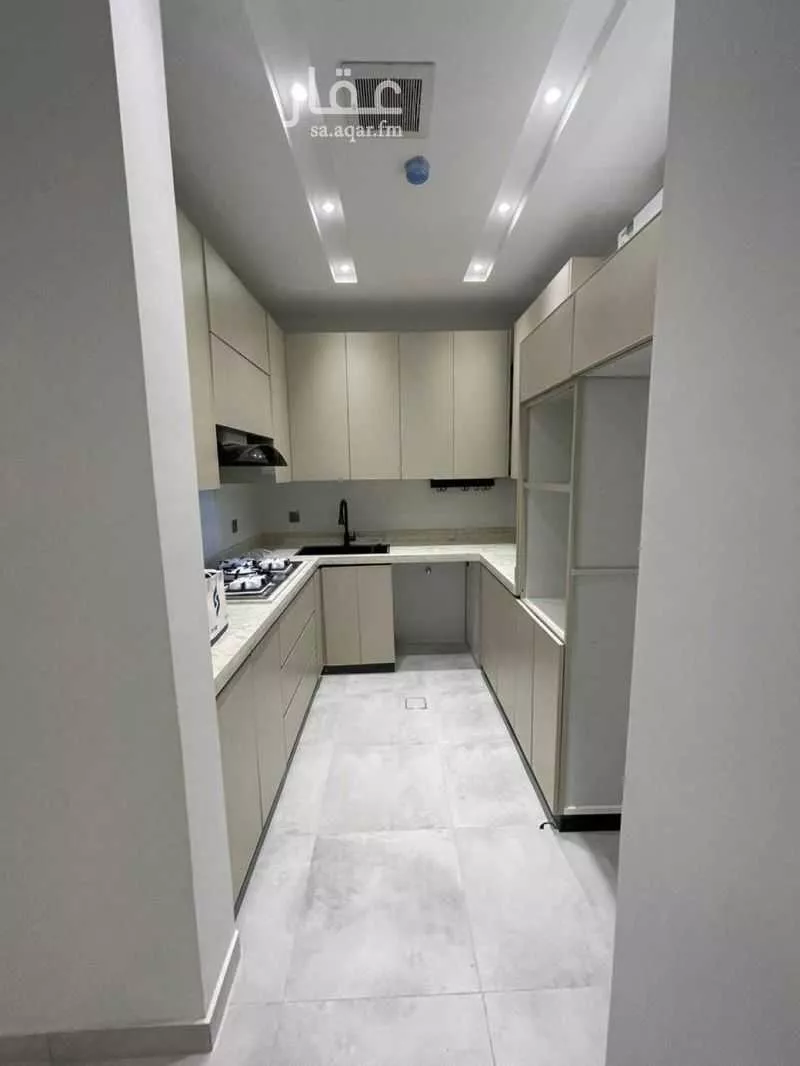 شقة 3 غرف في الملقا 2