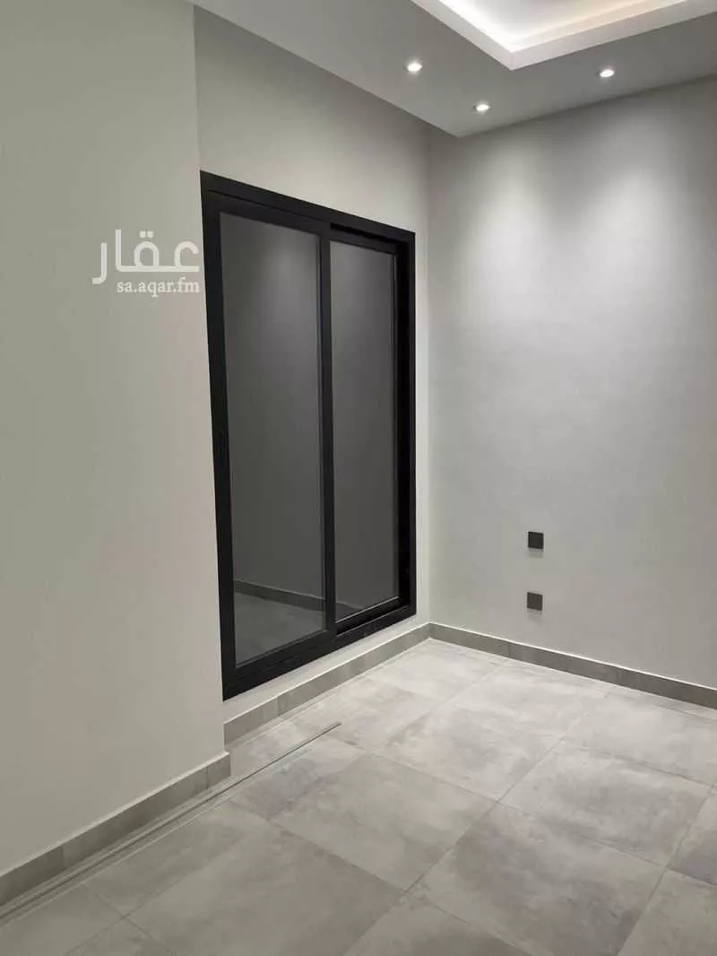 شقة 3 غرف في الملقا 5