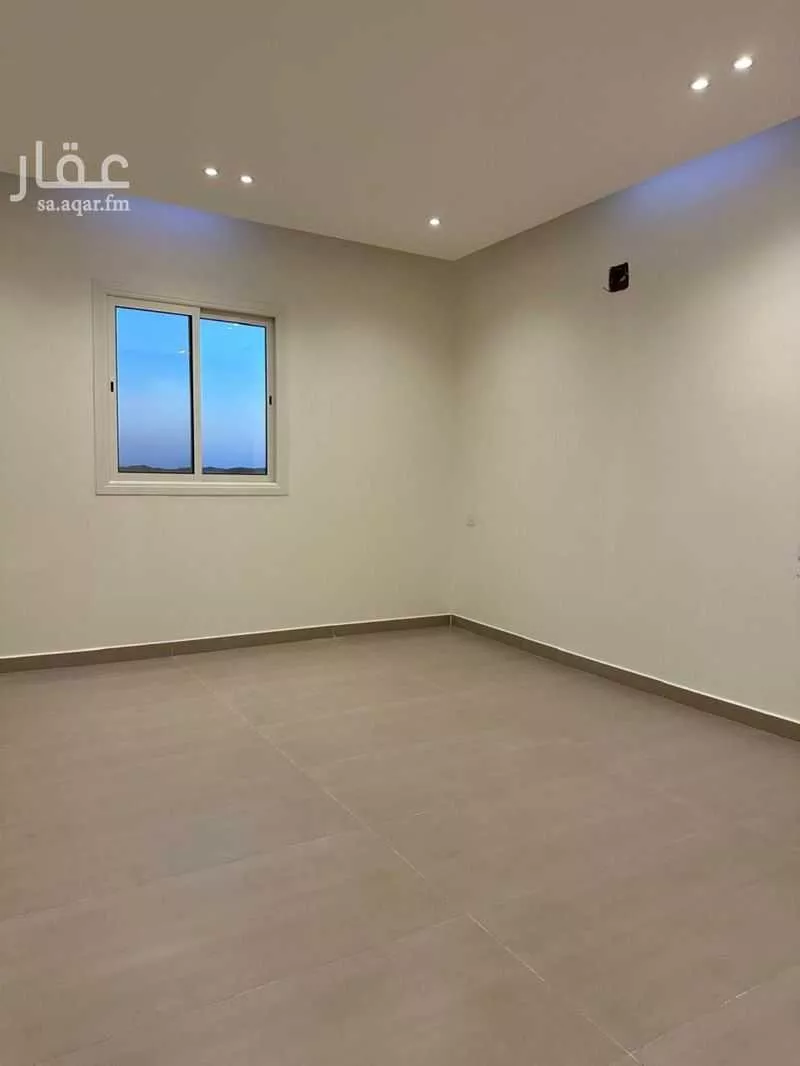 3 bedroom floor in Dahiat Namar 13