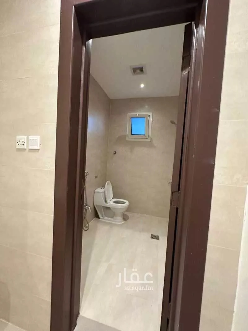 3 bedroom floor in Dahiat Namar 9