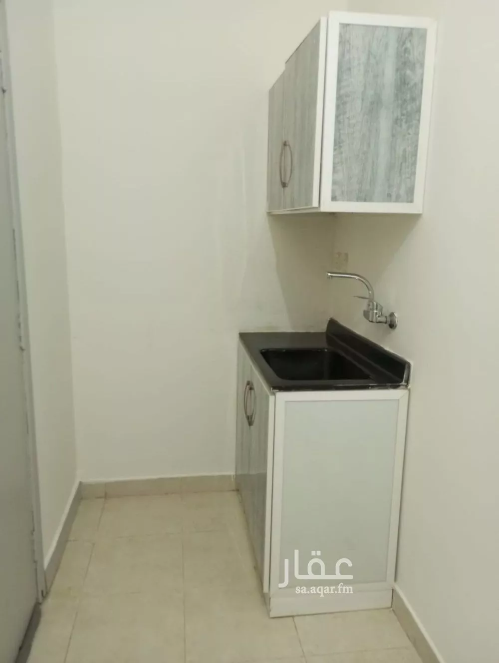 1 bedroom floor in Dhahrat Laban 2