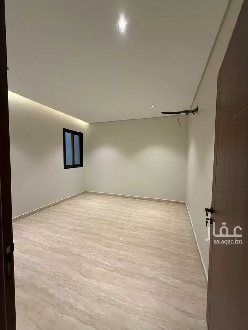 شقة 5 غرف في السكب 4